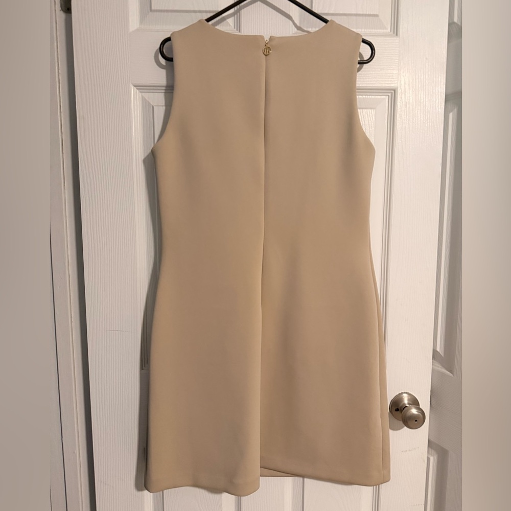 Tommy Hilfiger Beige/ tan Dress with White Accents - Picture 2 of 10